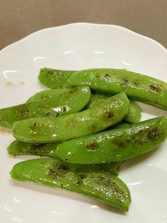 春色・スナップエンドウのバター焼き-レシピのメイン写真