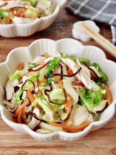 ☆簡単☆白菜と鶏ささみの塩こんぶ和え-レシピのメイン写真
