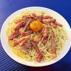 รูปของ でれえ簡単カルボうどんで鼻と胃を喜ばす