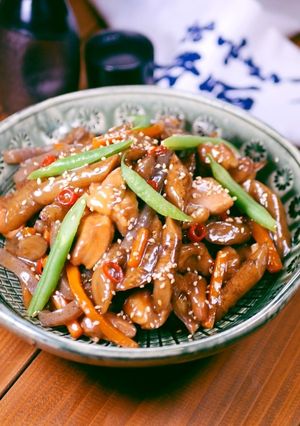 お弁当に作り置きに♪甘辛鶏ごぼう-レシピのメイン写真