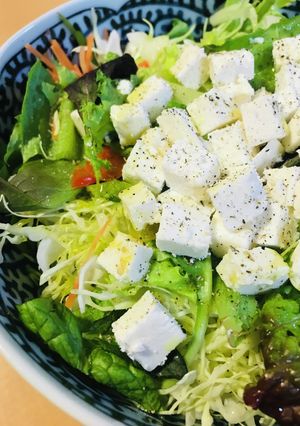 市販サラダ●マヌリチーズのサイコロサラダ-レシピのメイン写真