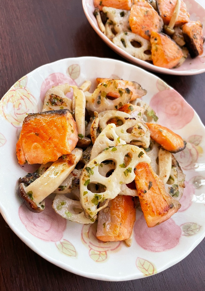 鮭と蓮根の麺つゆマヨ焼き-レシピのメイン写真