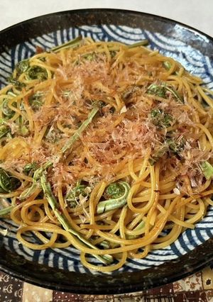 スパゲティ・こごみ-レシピのメイン写真
