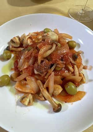 生メカジキと小ヤリイカのトマト煮-レシピのメイン写真