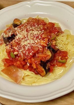 生ハムとオリーブ入りパスタ-レシピのメイン写真