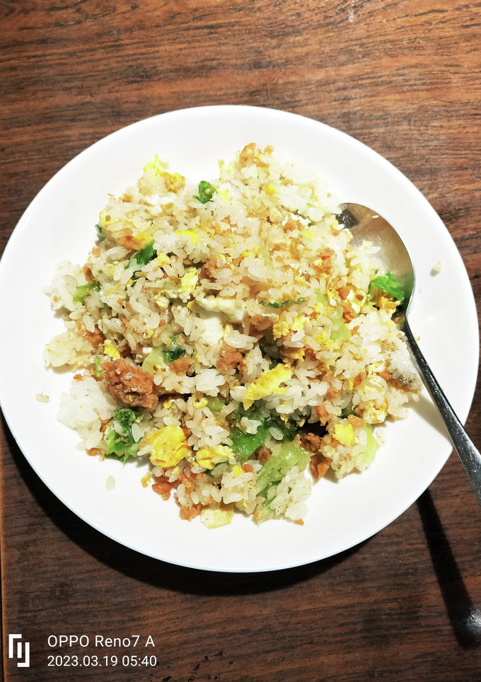 鮭と卵のレタス炒飯-レシピのメイン写真