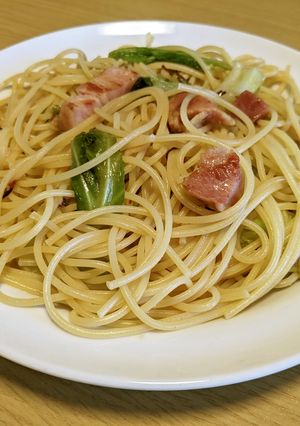 春キャベツとベーコンのペペロンチーノ☆-レシピのメイン写真