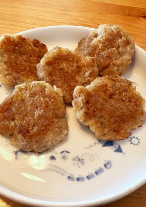 幼児食♪ 蓮根と玉ねぎのもちもち焼き-レシピのメイン写真