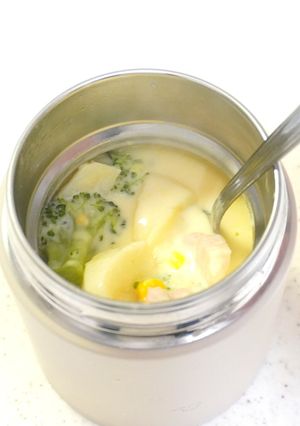 じゃがいもベーコンのコーンクリームスープ-レシピのメイン写真