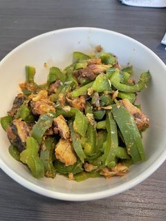 さばの味噌煮缶とピーマンのナムル-レシピのメイン写真