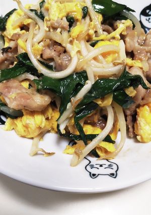豚もやしニラ玉♪パッと簡単栄養満点♡-レシピのメイン写真