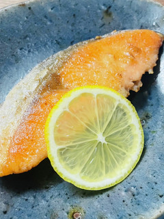 塩鮭と米粉で簡単ムニエル-レシピのメイン写真
