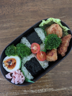 JK☆ちっこいおにぎり弁当♪-レシピのメイン写真