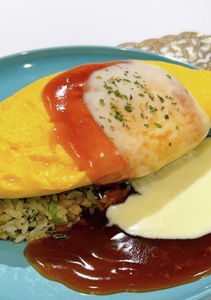 絶賛♡甘辛な春菊と豚肉のチーズオムライス-レシピのメイン写真