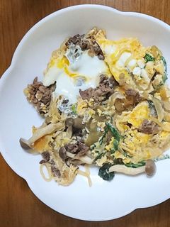 牛丼の残りをあらっ?サッと!牛卵とじ-レシピのメイン写真