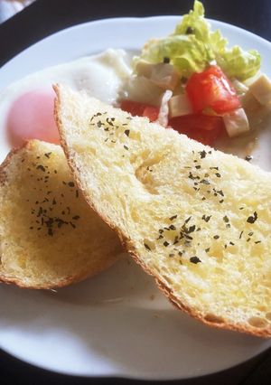 我が家の☆超簡単☆ガーリックトースト-レシピのメイン写真