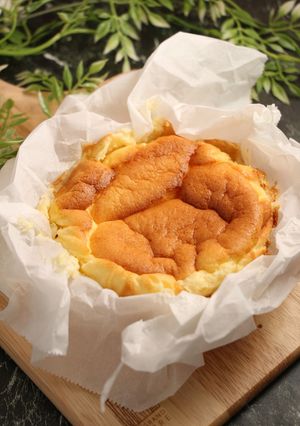 米粉でしっとり！半熟チーズスフレケーキ-レシピのメイン写真