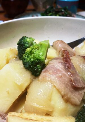 ジャガイモと新玉ねぎとベーコンのうま煮-レシピのメイン写真