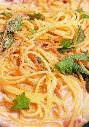 【簡単】塩辛のお焦げクリームパスタ-レシピのメイン写真