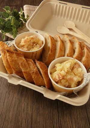 ウィンナーポテサラののっけパン弁当-レシピのメイン写真