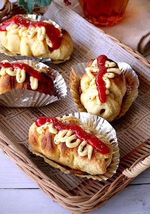 材料4つ♪ホケミで簡単!ウィンナーパン-レシピのメイン写真