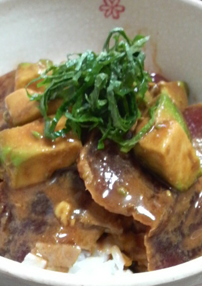 漬けマグロとアボカドのねりゴマさくさく丼-レシピのメイン写真