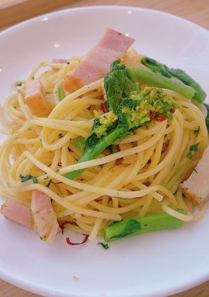 菜の花とベーコンのペペロンチーノ-レシピのメイン写真