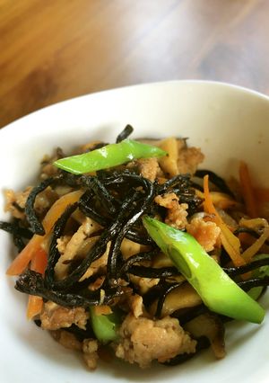 ひじきの甘辛そぼろ煮-レシピのメイン写真