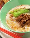 本格でヘルシー！糸こんにゃくの豆乳担々麺