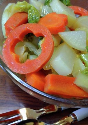 野菜蒸し　温サラダ　ニンジン・大根・白菜-レシピのメイン写真