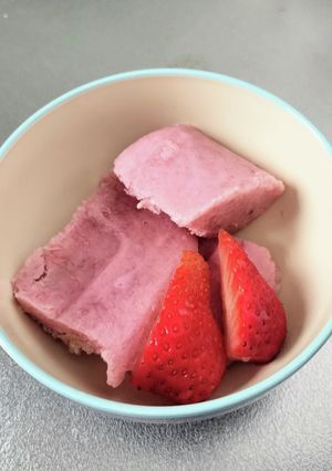 乳卵砂糖不使用!バナナ＆いちご豆乳アイス-レシピのメイン写真