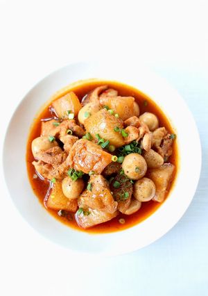 コク旨な【鶏大根のピリ辛煮】-レシピのメイン写真