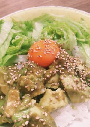 へるしーアボカドサラダ丼-レシピのメイン写真