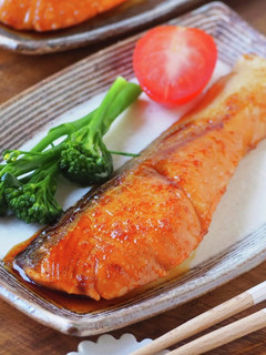 簡単!鮭の醤油バター照り焼き-レシピのメイン写真