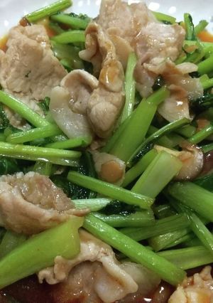 豚肉とかぶの葉のにんにく炒め-レシピのメイン写真