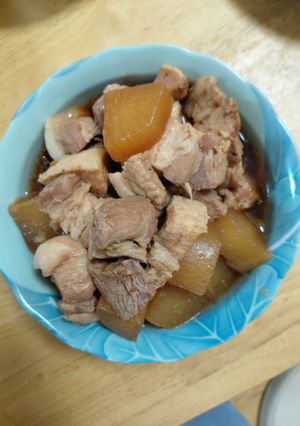 圧力鍋で簡単！豚の角煮と大根-レシピのメイン写真