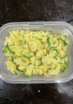 離乳食完了期　さつま芋とキュウリの和え物-レシピのメイン写真
