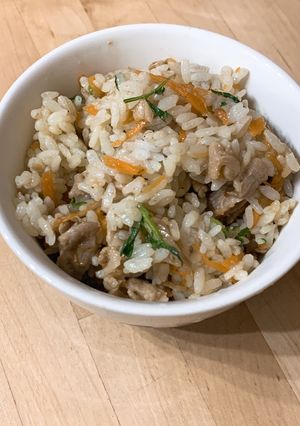 沖縄じゅーしー風フーチバー混ぜご飯-レシピのメイン写真