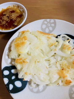*米粉で作る玉ねぎとチーズのお焼き*-レシピのメイン写真