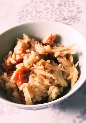 シャケと舞茸とゴボウの炊き込みご飯-レシピのメイン写真