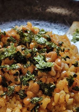 梅干とオイスターソースの炒めご飯納豆のせ-レシピのメイン写真