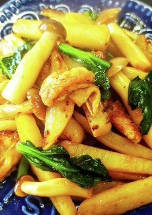 新じゃがとカリカリ鶏皮のオイスター炒め-レシピのメイン写真
