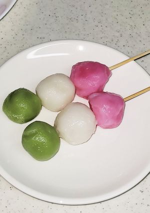 米粉で三色団子 お花見やお祭りに-レシピのメイン写真