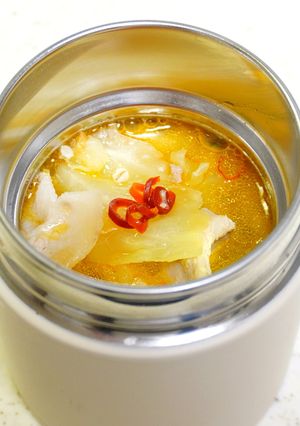 豚バラとキャベツのピリ辛味噌スープ-レシピのメイン写真