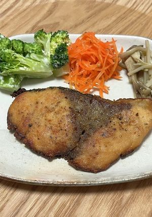米粉でヘルシー!ぶりの塩焼き-レシピのメイン写真