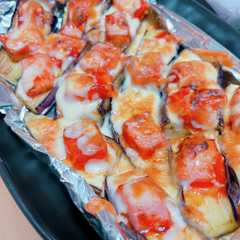 รูปของ ナスとベーコンのオーブン焼き