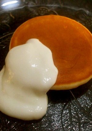 米粉パンケーキの米粉ミルククリーム添え-レシピのメイン写真