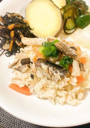 炊飯器×缶詰で楽々♪イワシの炊き込みご飯-レシピのメイン写真