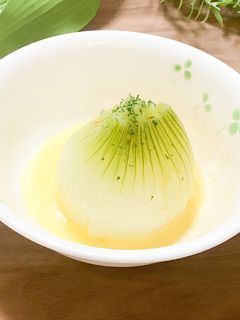 簡単!レンジで新玉ねぎバター醤油-レシピのメイン写真