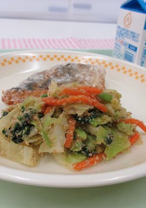 【学校給食】小松菜の胡麻和え-レシピのメイン写真
